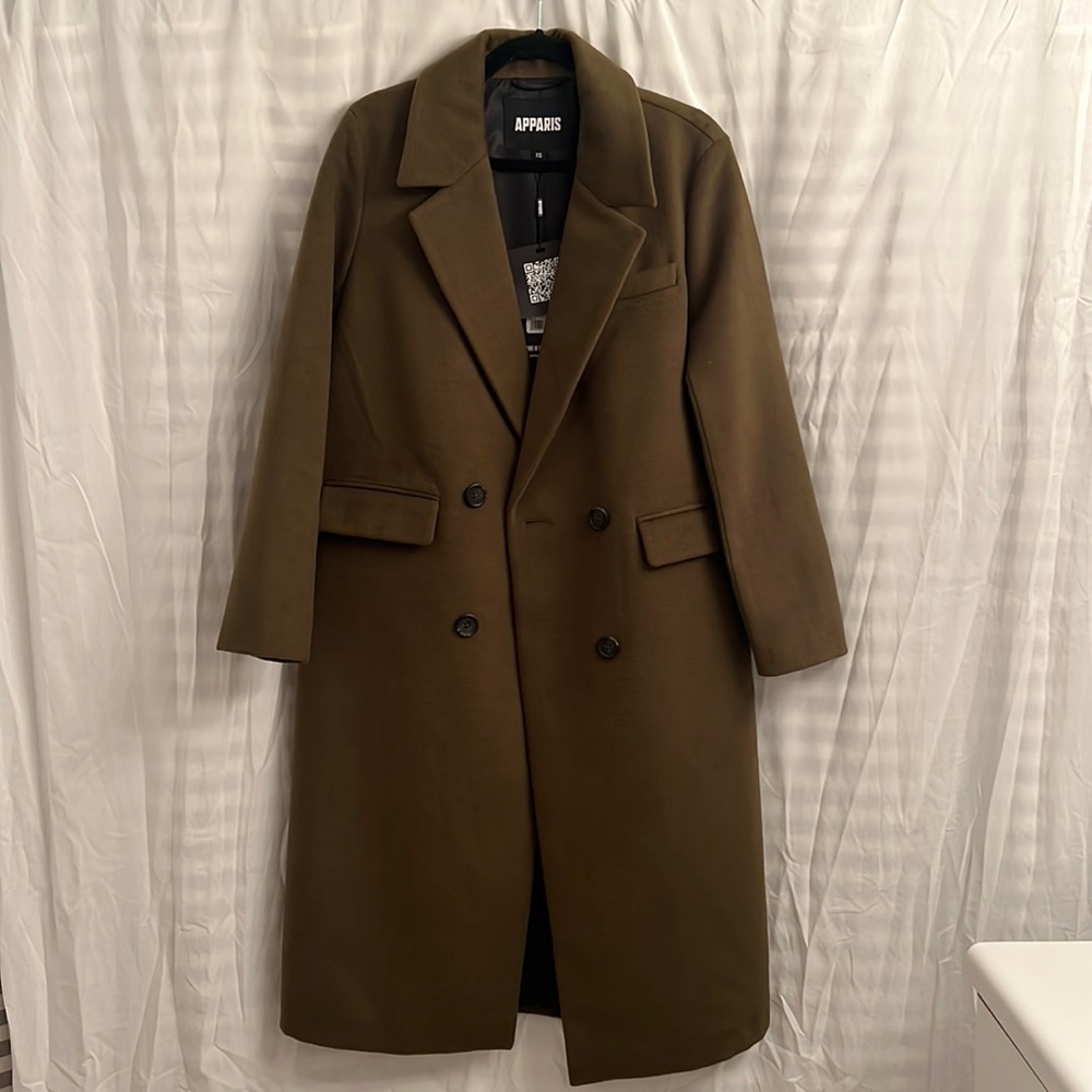 Apparis Aaron Tailored Wool Coat